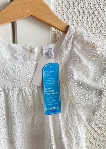 LC Waikiki Fisto elbise