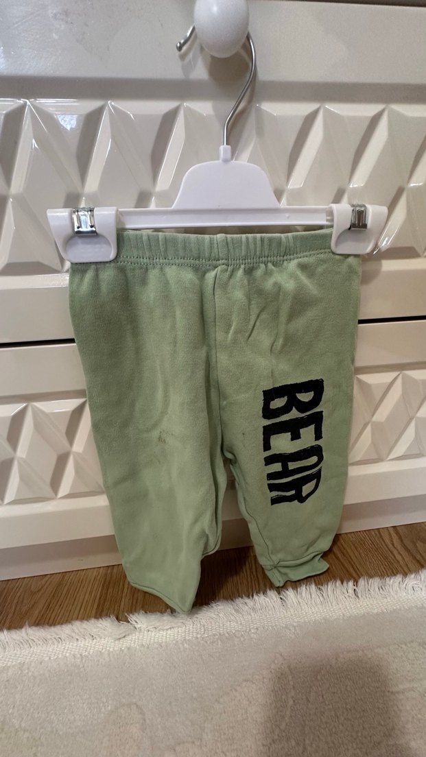 Sarı ve yeşil bebek eşofman takımı 9 ay - Görsel 4