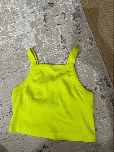 Bershka sarı crop
