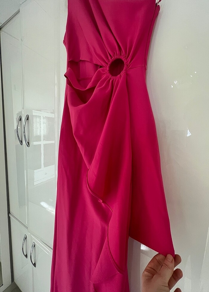 Trendyol Milla fuşya bel detaylı abiye - Görsel 3