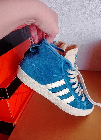37 Beden mavi Renk Adidas saks mavi spor ayakkabı