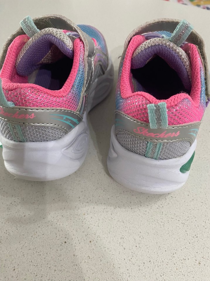 Skechers ayakkabı - Görsel 3