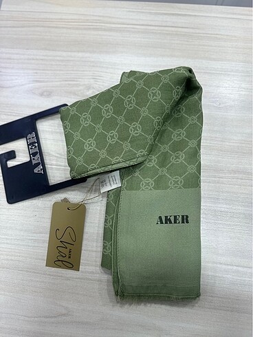 Aker şal