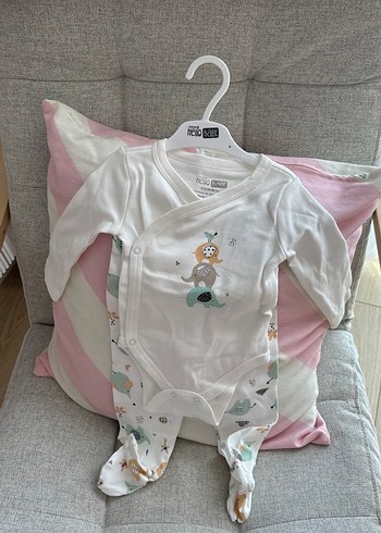 Bebek Kız Hastane Tulumu, Baskılı, Düğmeli, Beyaz