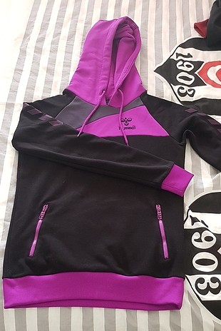 hummel sweat