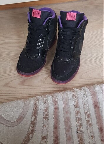 36,5 Beden mor Renk Nike dolgu topuk