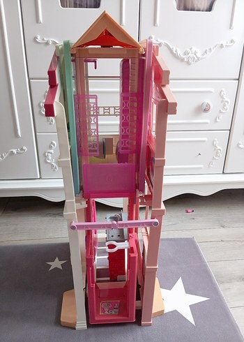 barbie muhteşem malibu eviiki katlı - Görsel 10