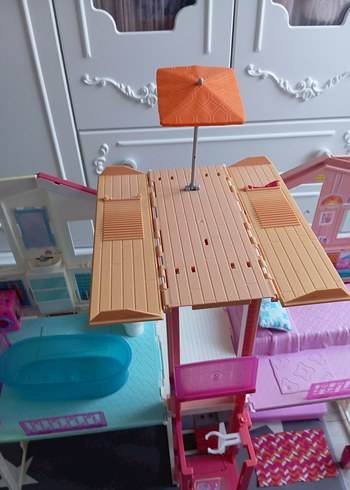 barbie muhteşem malibu eviiki katlı - Görsel 4