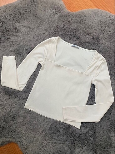 Stradivarius Kare Yaka Bluz