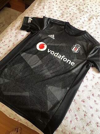 s Beden siyah Renk Orjinal Beşiktaş forma Adidas
