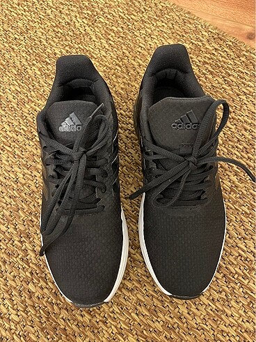 Adidas Spor Ayakkabı