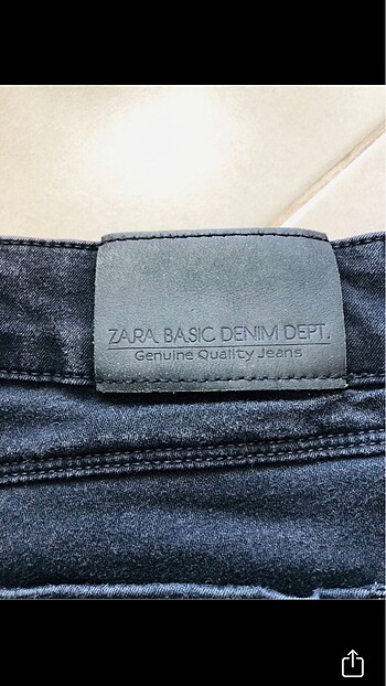 38 Beden siyah Renk Zara siyah jean şort