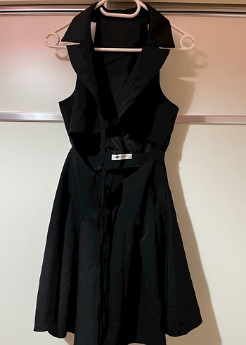 Siyah Drapeli Uzun Kollarsız Ofis Kabanı - Görsel 3