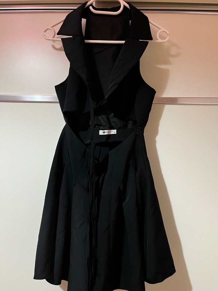 Siyah Drapeli Uzun Kollarsız Ofis Kabanı - Görsel 3