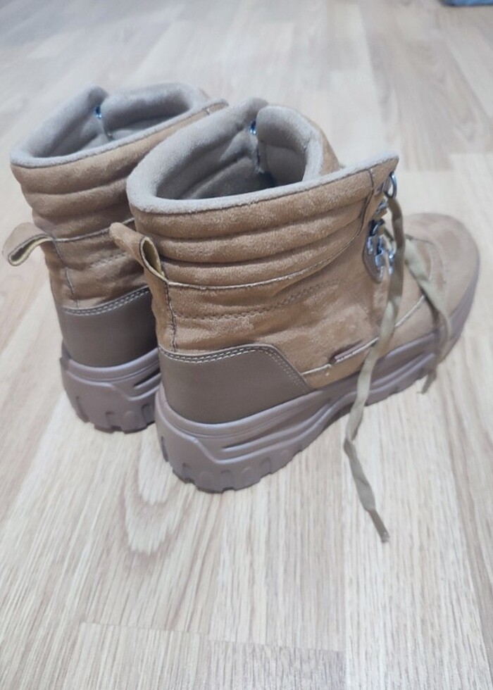 Camel renginde kışlık bot 38 numara  - Görsel 2