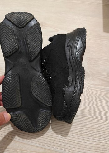 Adidas Siyah Bağcıklı Kadın Spor Ayakkabı