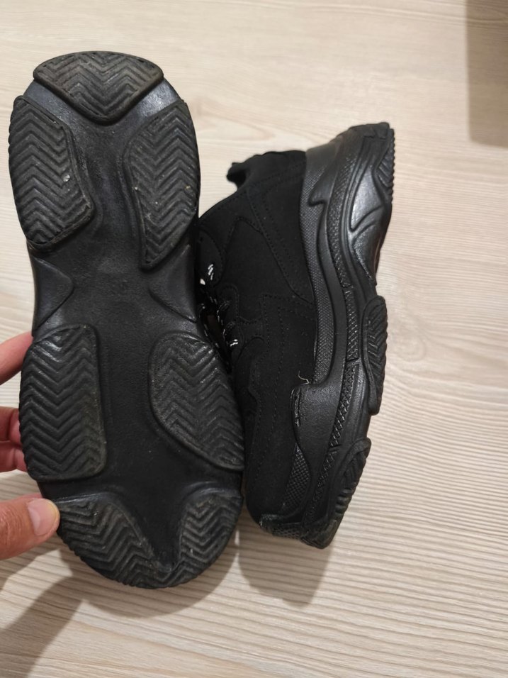 Siyah Bağcıklı Kadın Spor Ayakkabı - Görsel 2