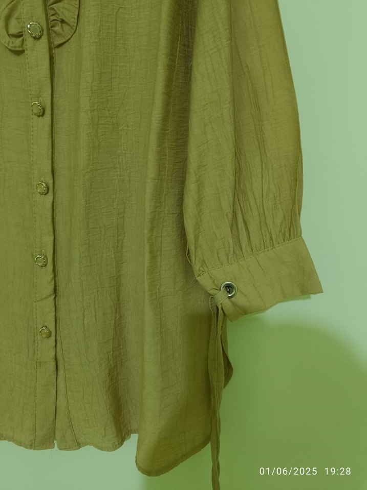 Kadın Keten Khaki Uzun Kollu Fırfırlı Gömlek - Görsel 4