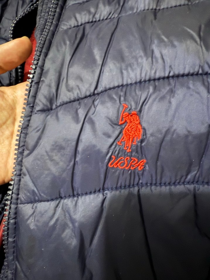 Bordo Kapüşonlu Kadın Şişme Yelek - Görsel 4