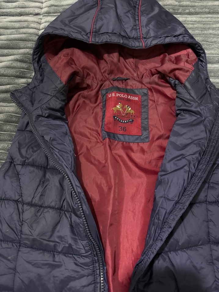 Bordo Kapüşonlu Kadın Şişme Yelek - Görsel 3