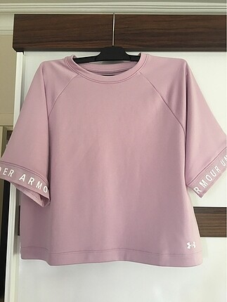 Under armour bayan tshirt