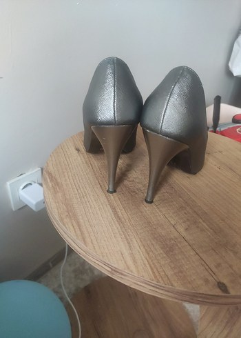 38 Beden Gri Klasik Stiletto Kadın Topuklu Ayakkabı