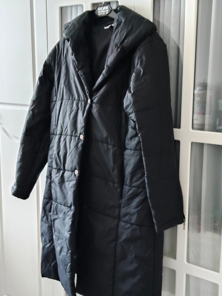 Düğmeli Siyah Uzun Kadın Kışlık Mont - Görsel 3