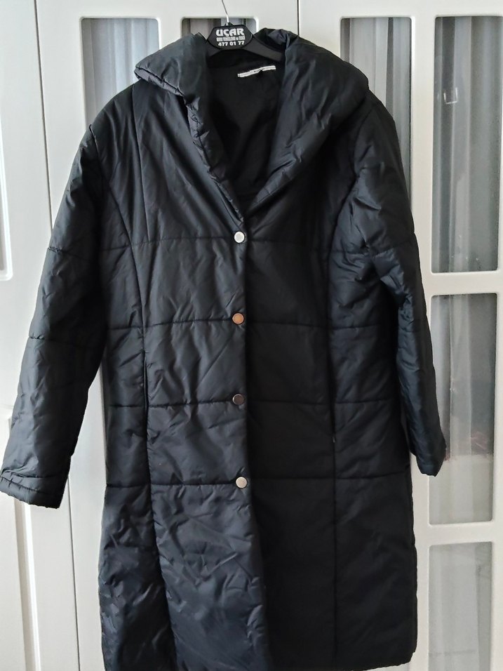 Düğmeli Siyah Uzun Kadın Kışlık Mont - Görsel 2