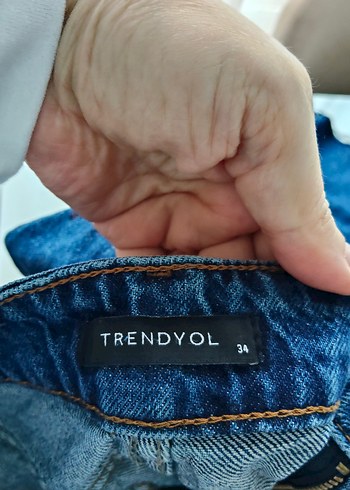 Düğmeli Rahat Kesim Kadın Kot Pantolon - Görsel 4