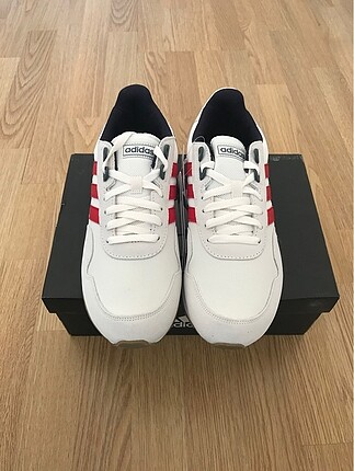 Adidas 8K 2020 Erkek Yürüyüş Ayakkabısı