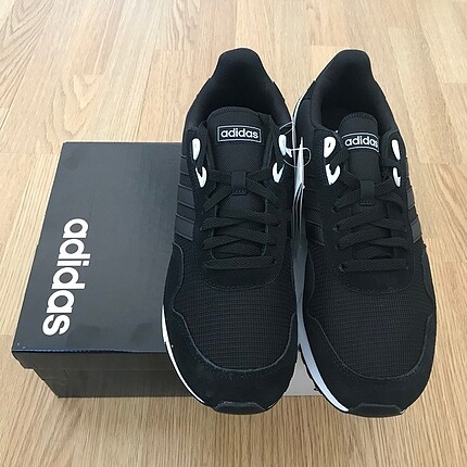 44 Beden siyah Renk Adidas 8K 2020 Erkek Yürüyüş Ayakkabısı