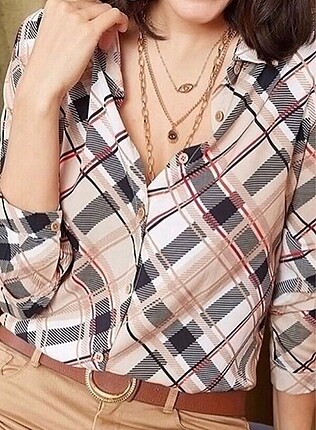 Burberry desen gömlek