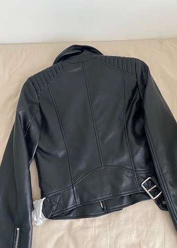 Stradivarius Biker Deri Ceket - Görsel 2