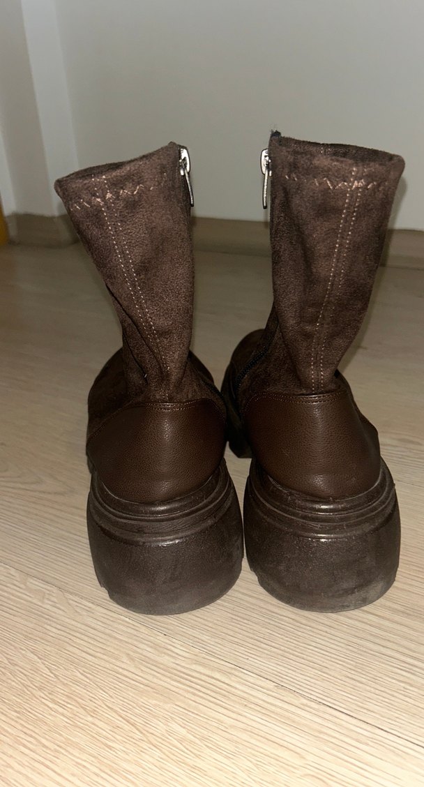 Kahverengi Süet Platform Topuklu Kadın Bot - Görsel 2