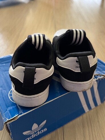 26 Beden Adidas superstar