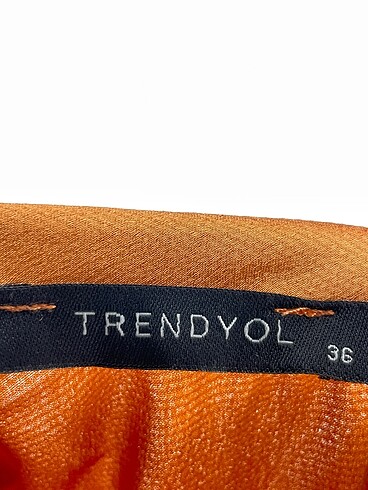 36 Beden turuncu Renk Trendyol & Milla Kısa Elbise %70 İndirimli.