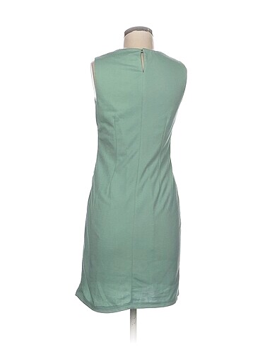 40 Beden Vintage Love Kısa Elbise %70 İndirimli.
