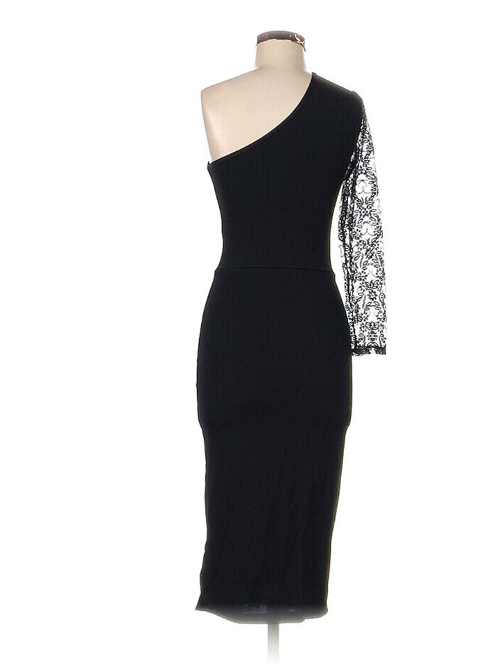 Siyah Dantel Detaylı Uzun Gotik Kadın Abiye Elbise - Görsel 3