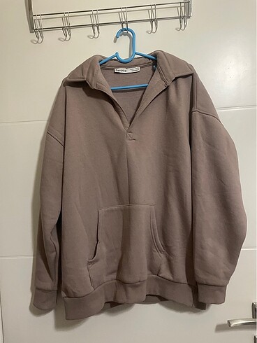 Bershka Polo yaka sweat