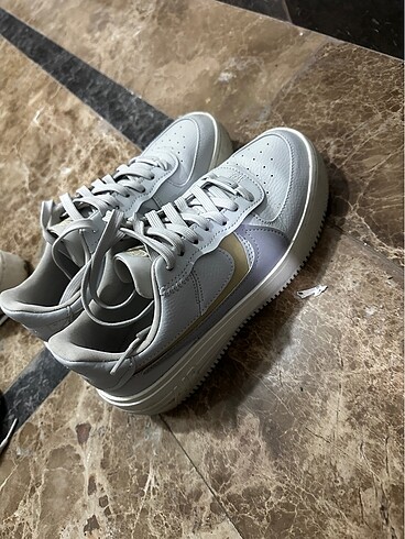 37 Beden Nike air force