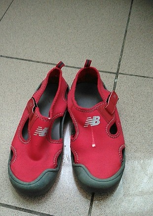 NEWBALANS YAZLIK SANDELET