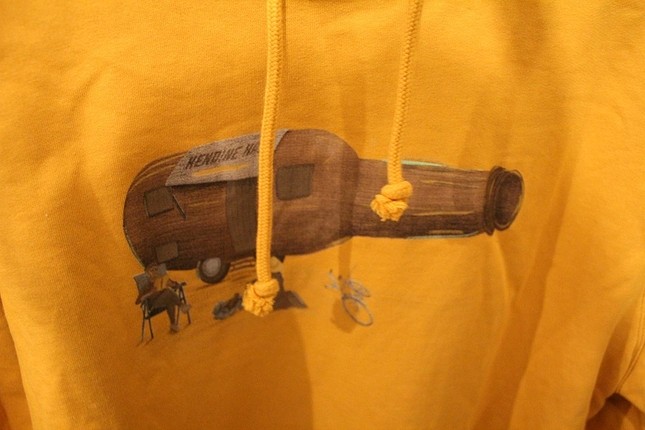 Markasız Ürün Az Kullanılmış Sweatshirt