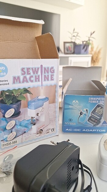  Beden Mini dikiş makinesi