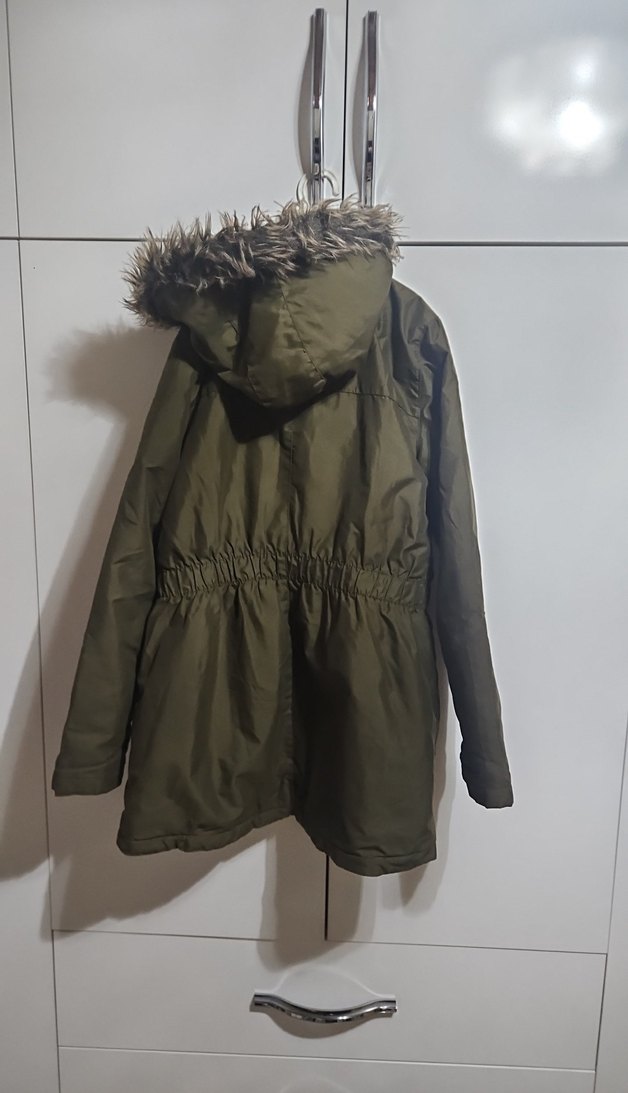 Yeşil kız çocuk Kışlık Kapüşonlu Mont - Görsel 3