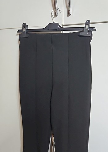 Siyah Kadın Yırtmaçlı İspanyol Paça Pantolon - Görsel 3