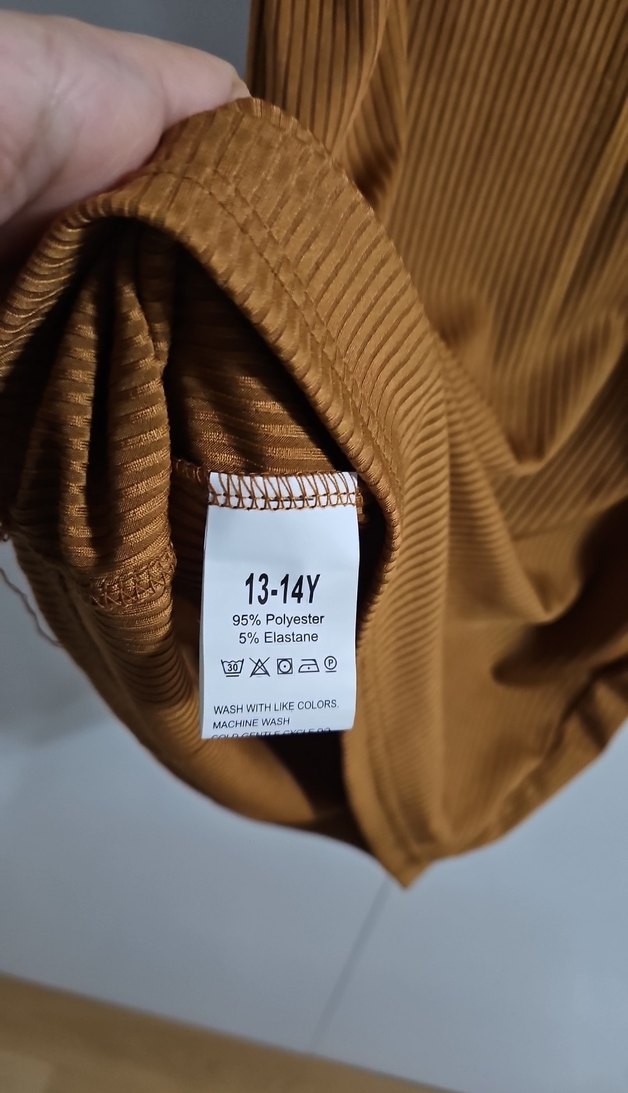 Kolsuz Midi Kiz Elbise - Görsel 5