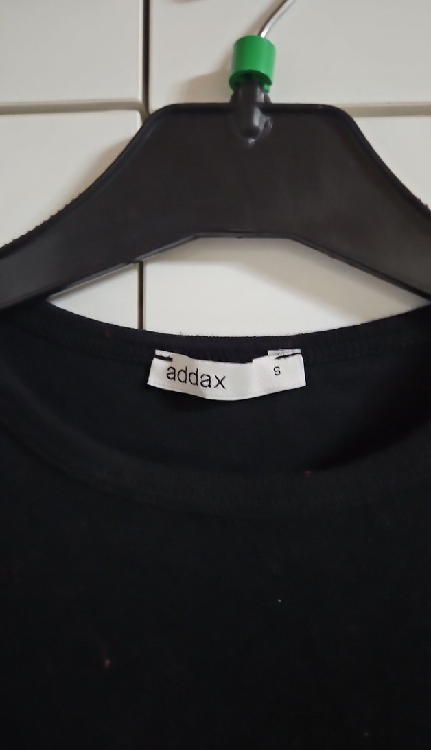 Kız Çocuk Siyah Kısa Kollu Payetli Tişört - Görsel 2