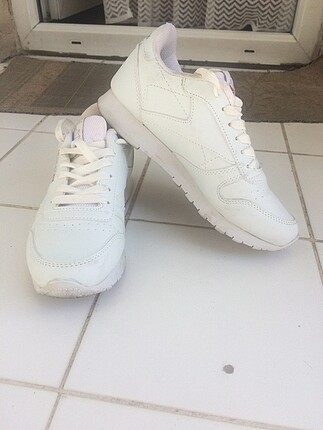 Beyaz Reebok Spor Ayakkabı