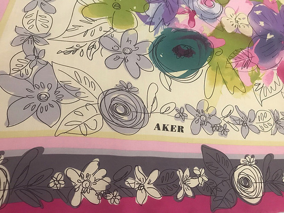 AKER İPEK EŞARP