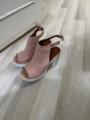 Pudra pembesi topuklu - Görsel 2